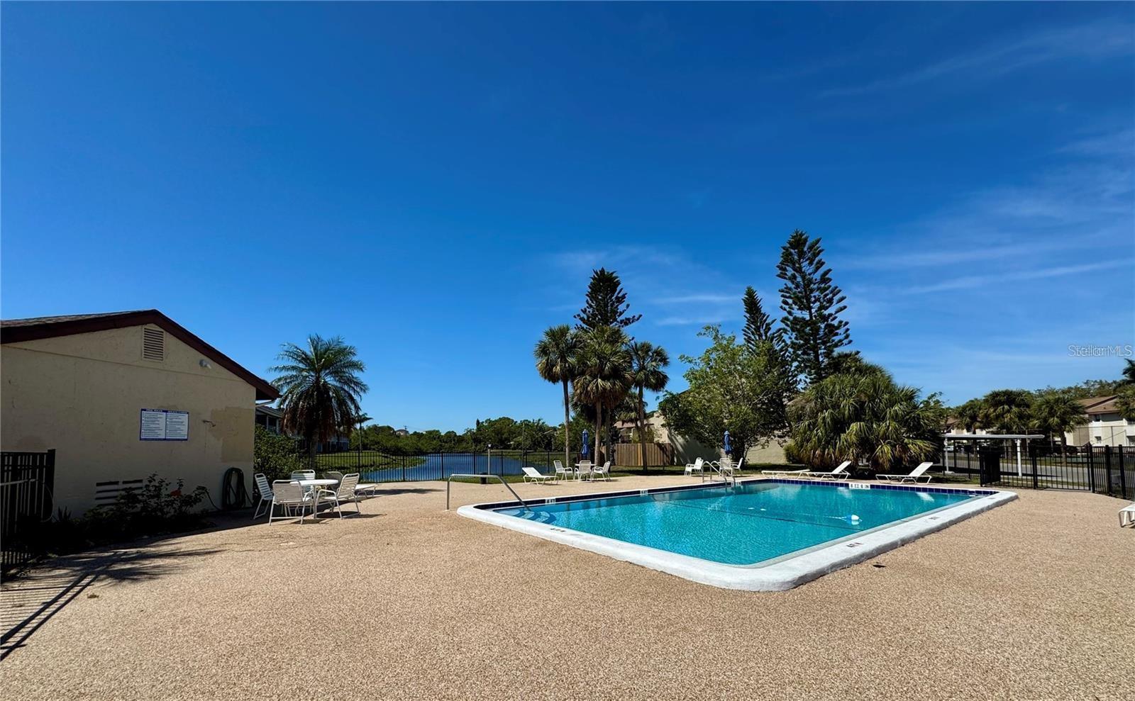 2632 Hidden Lake Dr N #E, Sarasota, FL 34237 — photo 22 of 33