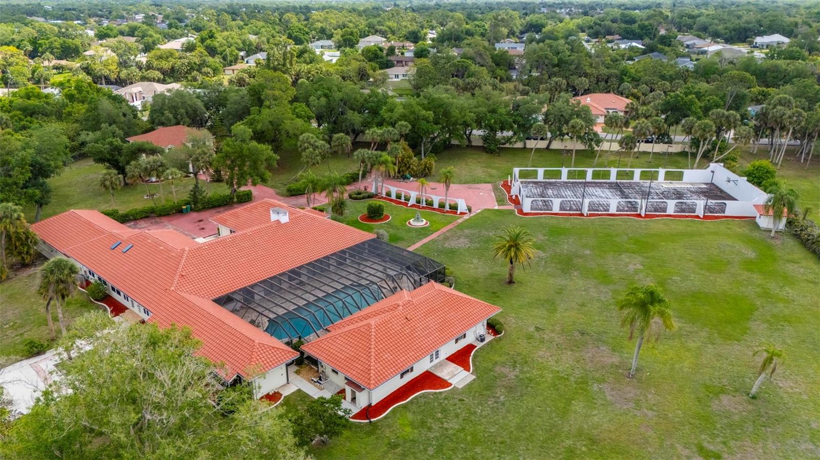 1105 Yorkshire St, Port Charlotte, FL 33952 — photo 3 of 69
