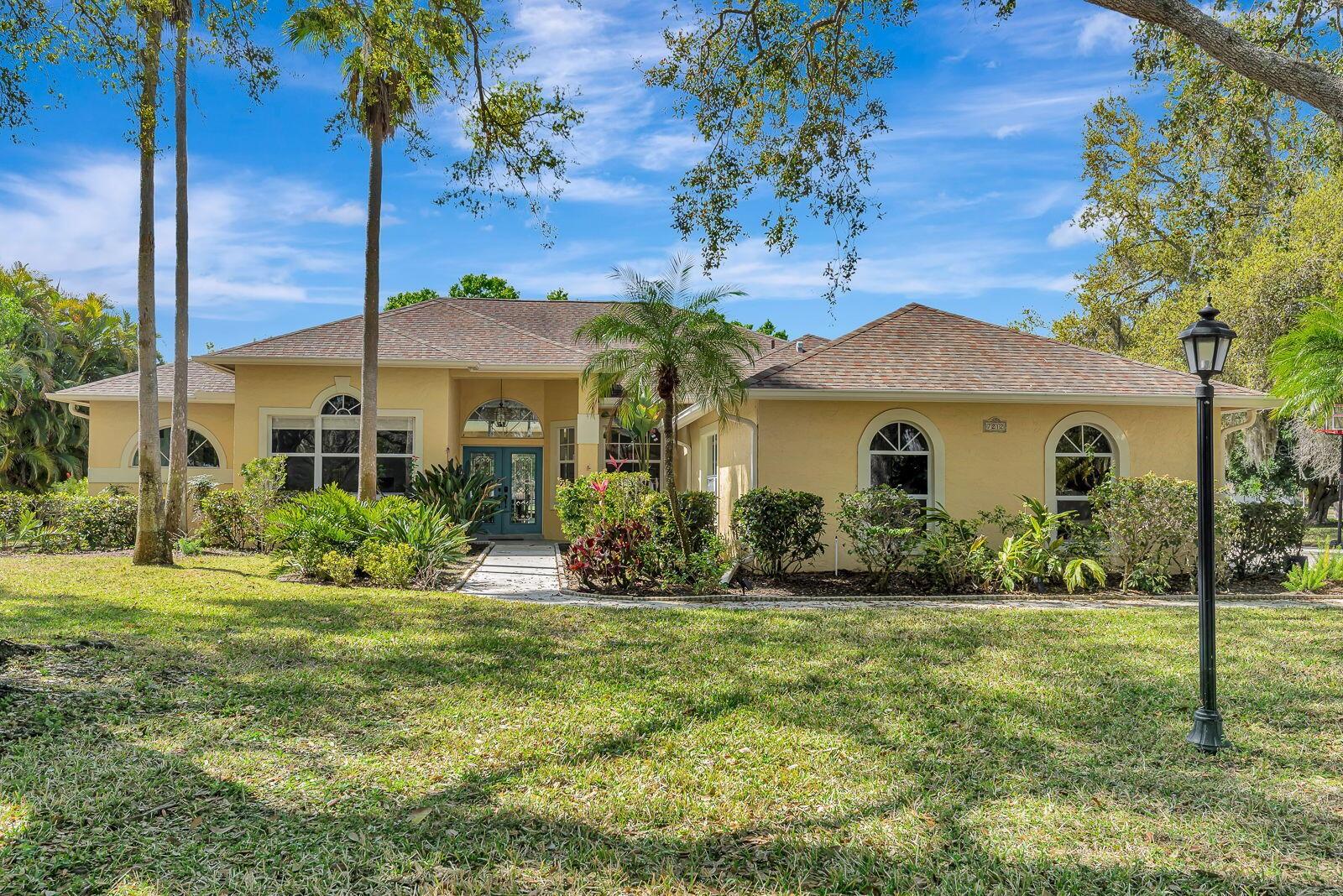 7212 N Serenoa Dr, Sarasota, FL 34241 — photo 1 of 50