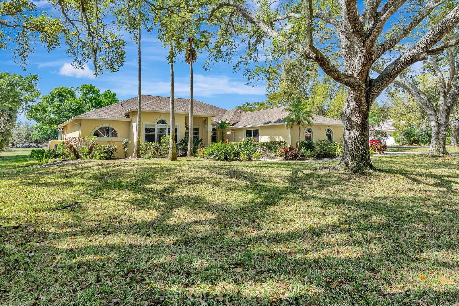 7212 N Serenoa Dr, Sarasota, FL 34241 — photo 2 of 50