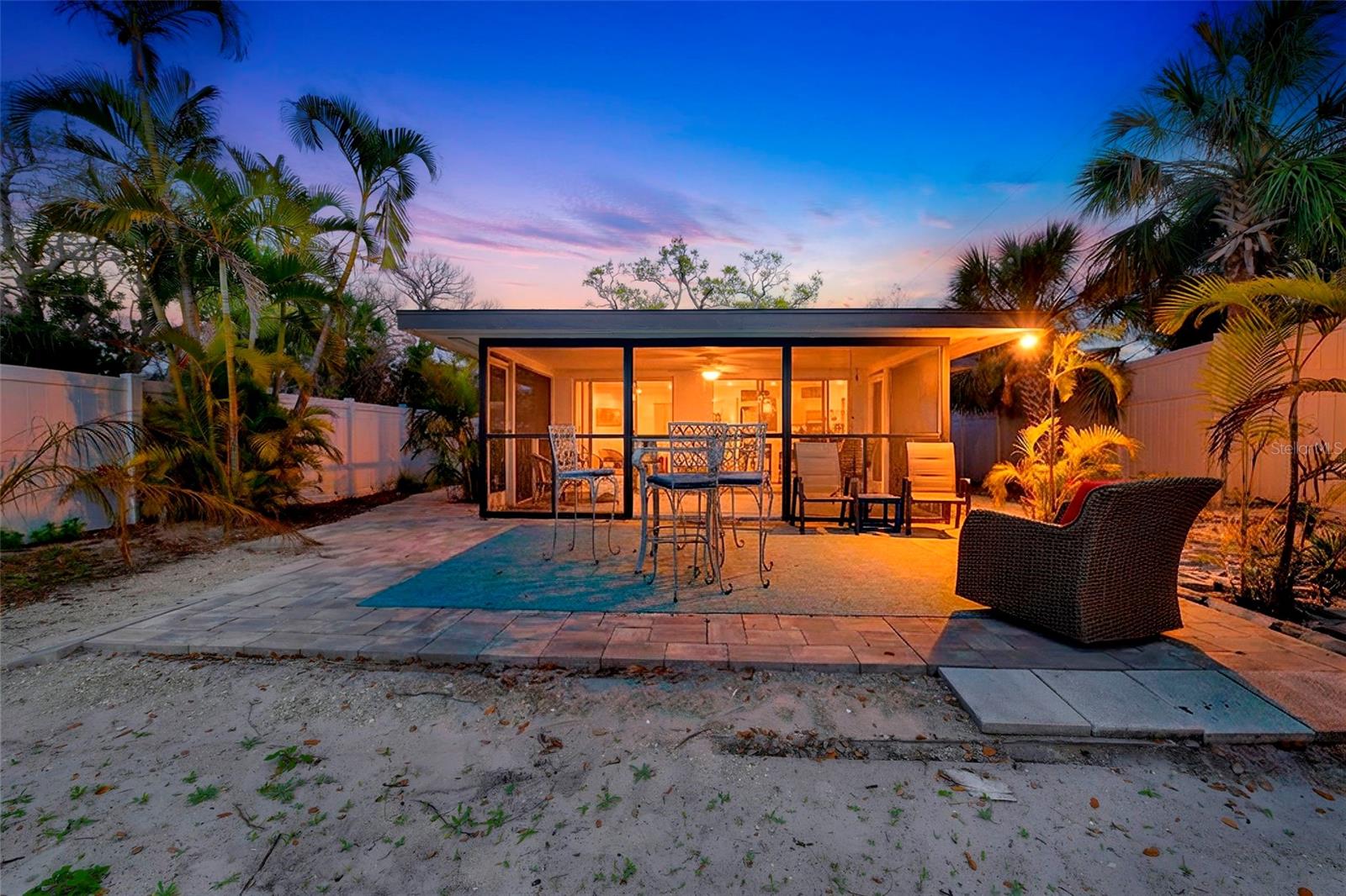 8456 Midnight Pass Rd, Sarasota, FL 34242 — photo 2 of 29