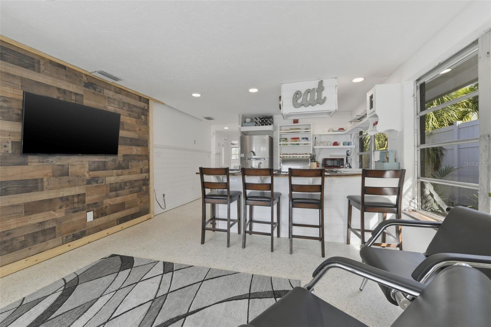 8456 Midnight Pass Rd, Sarasota, FL 34242 — photo 9 of 29