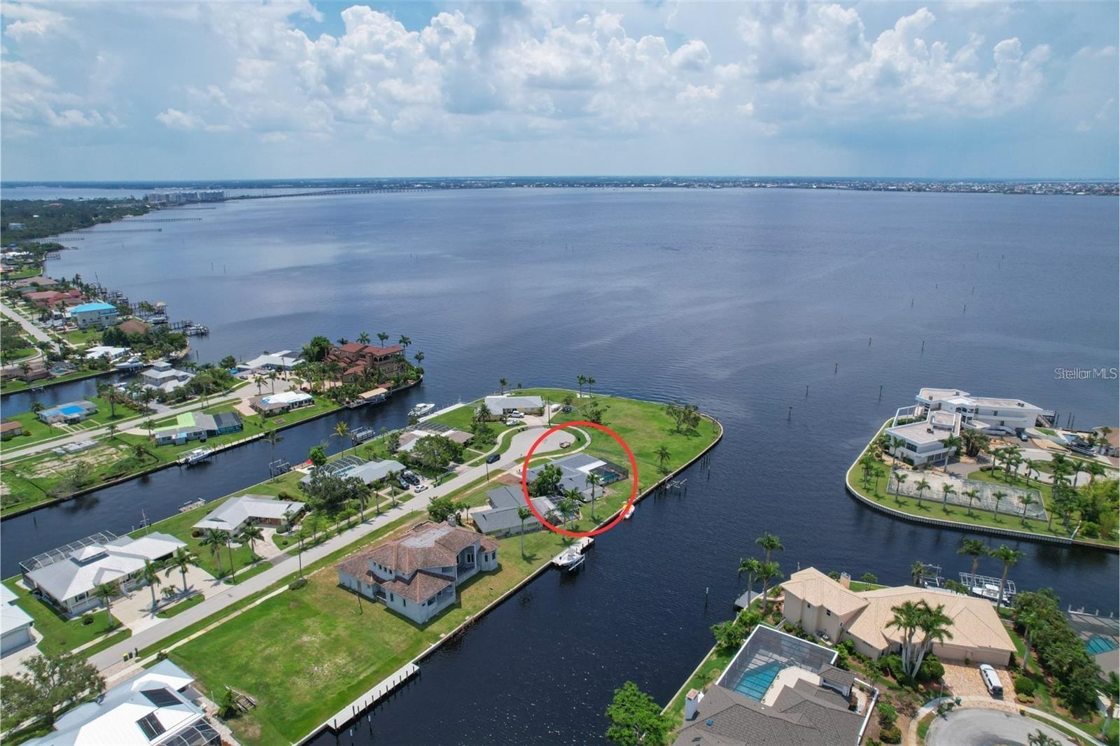 258 Beeney Rd SE, Port Charlotte, FL 33952 — photo 2 of 21