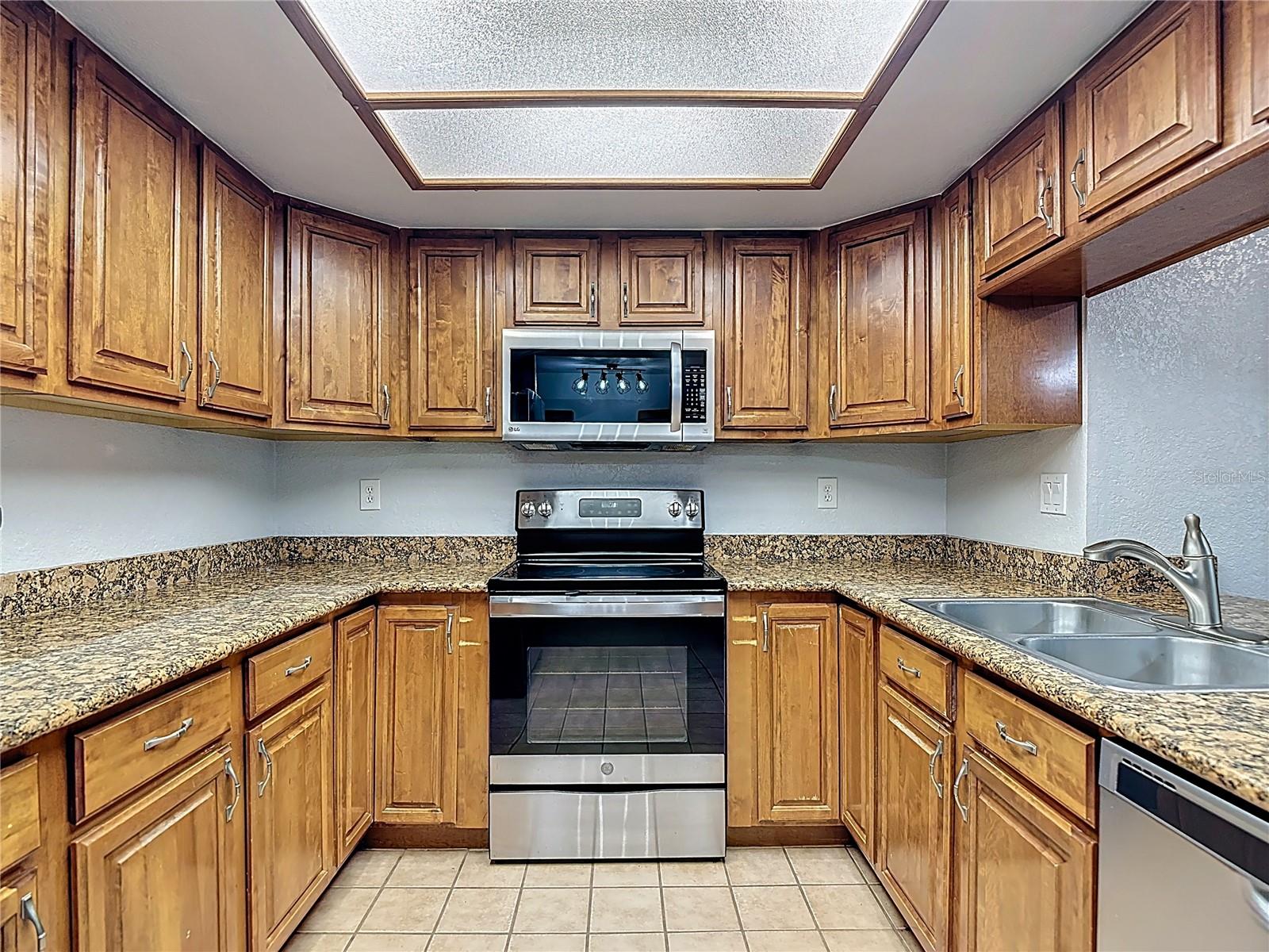 27505 Senator Dr, Punta Gorda, FL 33955 — photo 16 of 48