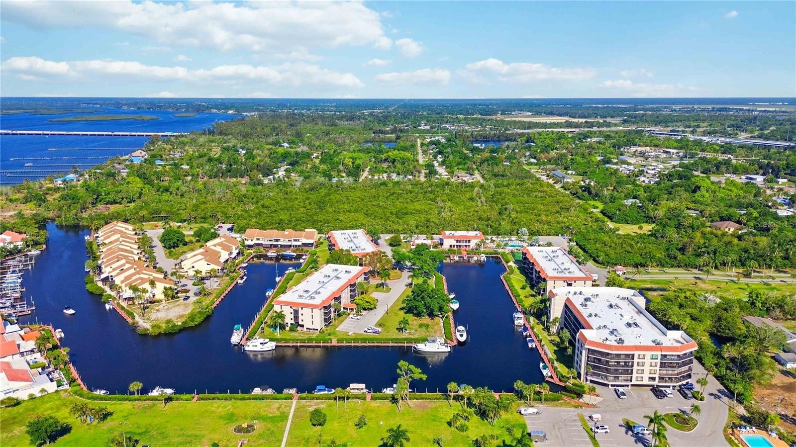 Emerald Pointe