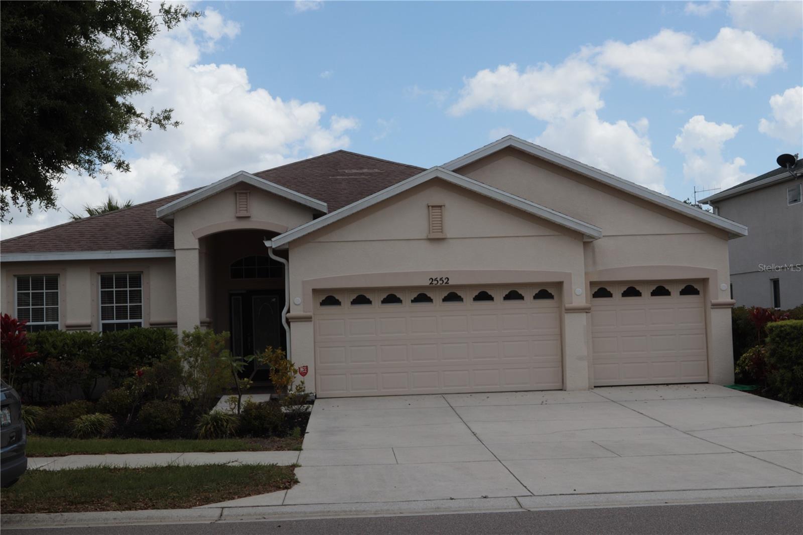 2552 Hobblebrush Dr