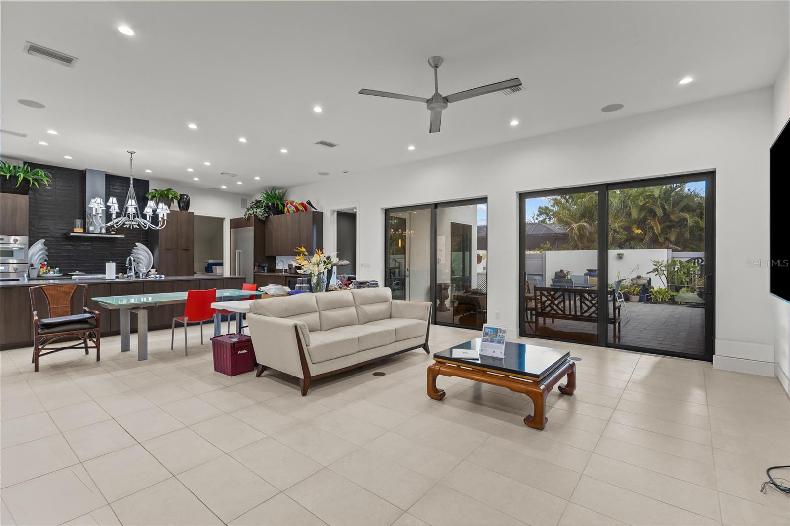 1755 7th St, Sarasota, FL 34236 — photo 17 of 70