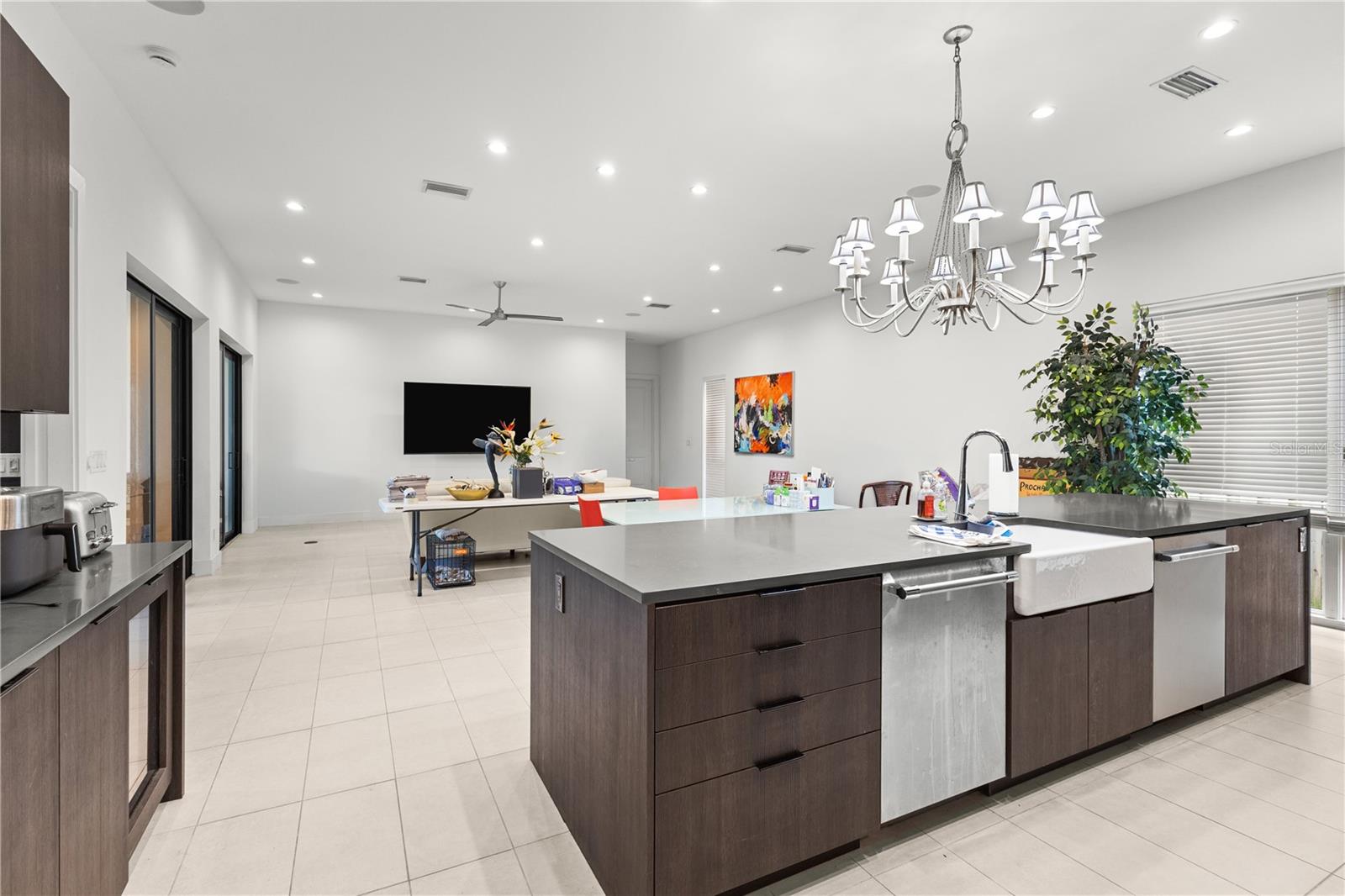 1755 7th St, Sarasota, FL 34236 — photo 18 of 70