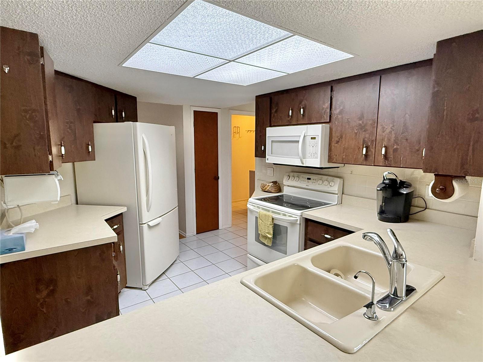 1505 Morgan St, Nokomis, FL 34275 — photo 6 of 8