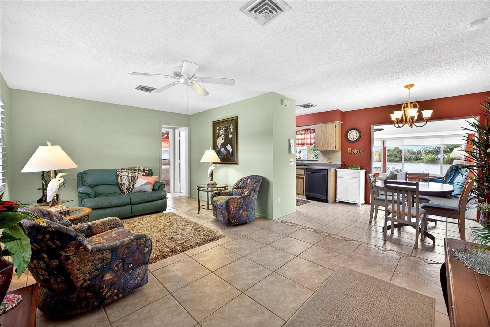 1255 Lincoln Dr, Englewood, FL 34224 — photo 4 of 27