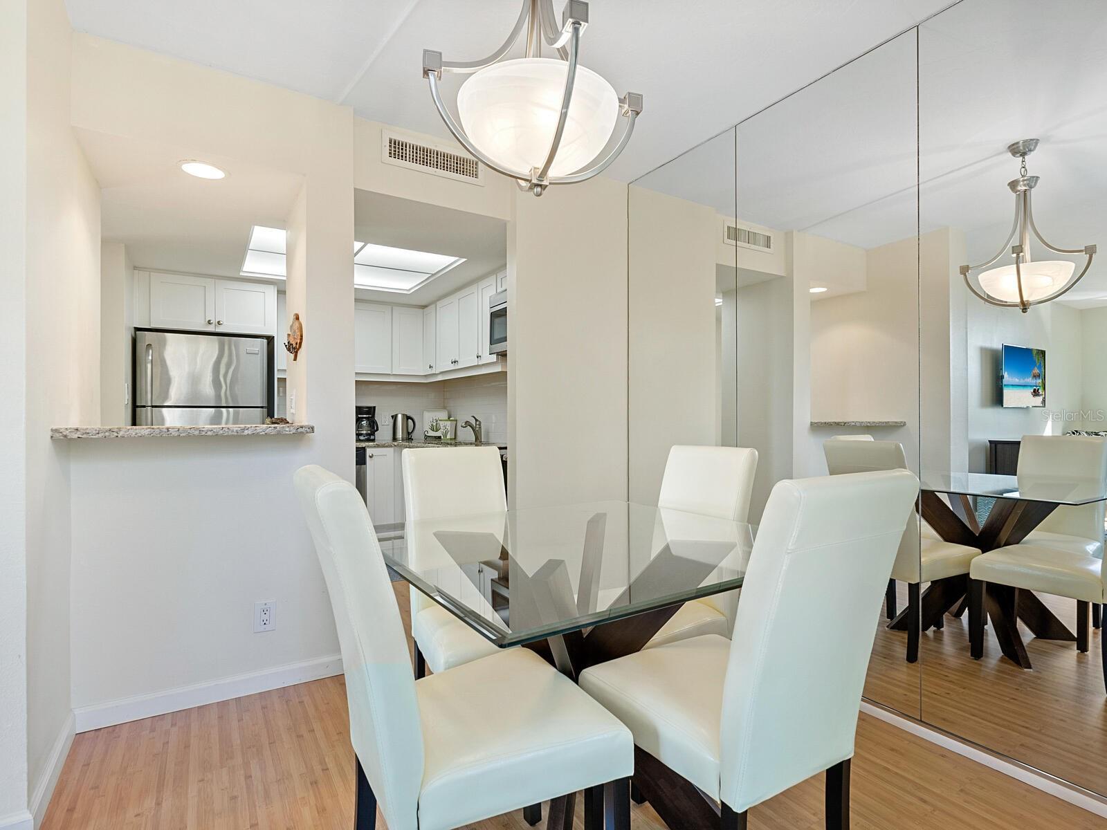 22 Sandy Cove Rd #apt 203, Sarasota, FL 34242 — photo 14 of 48