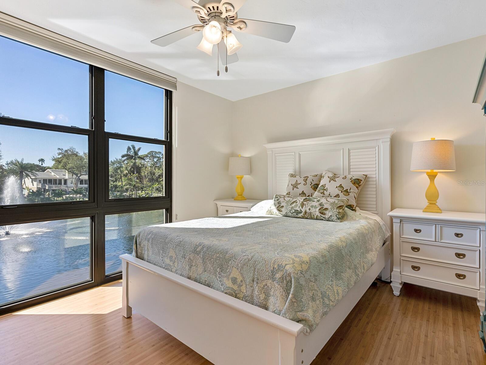 22 Sandy Cove Rd #apt 203, Sarasota, FL 34242 — photo 16 of 48