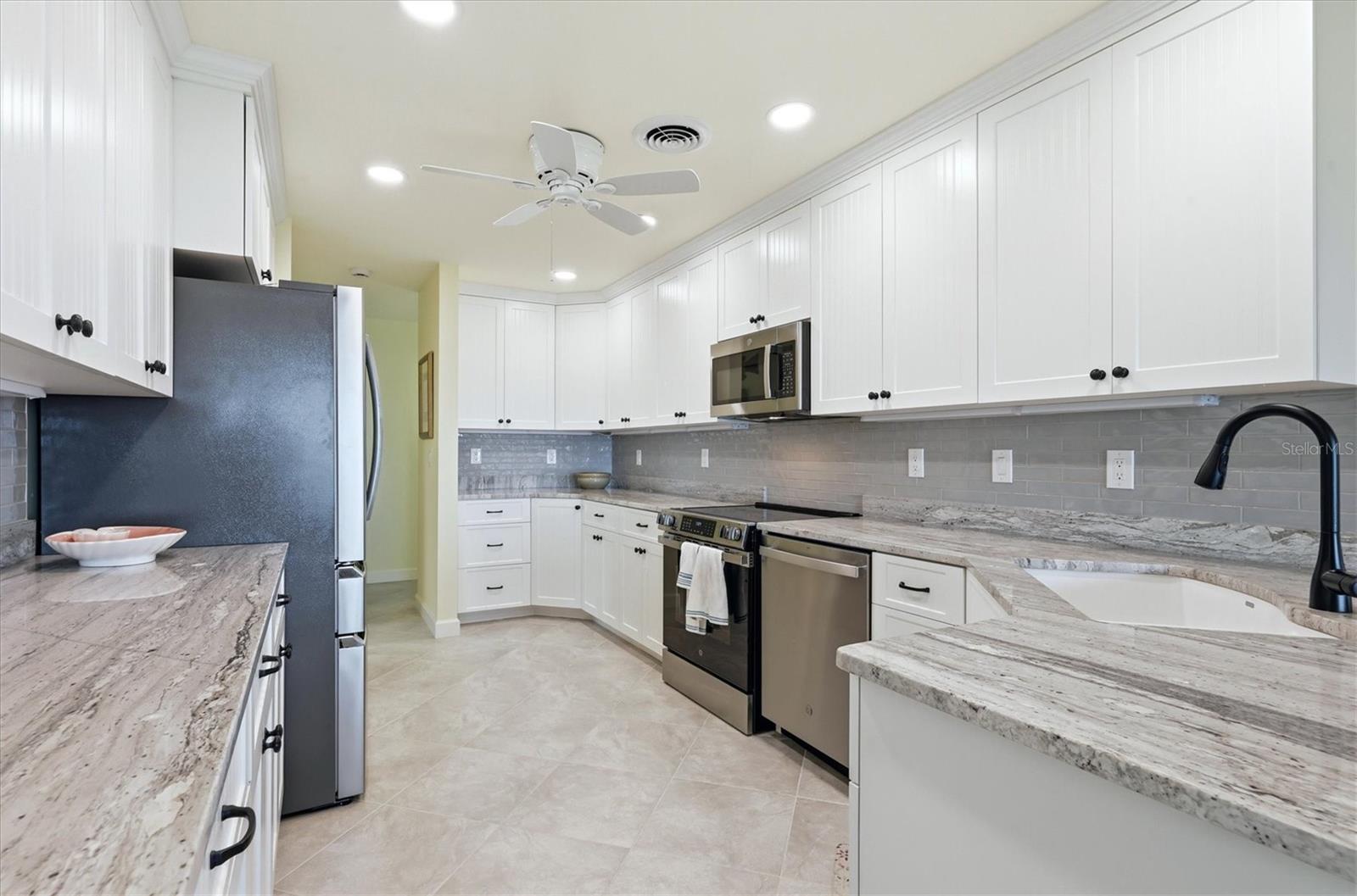 Large Kitchen