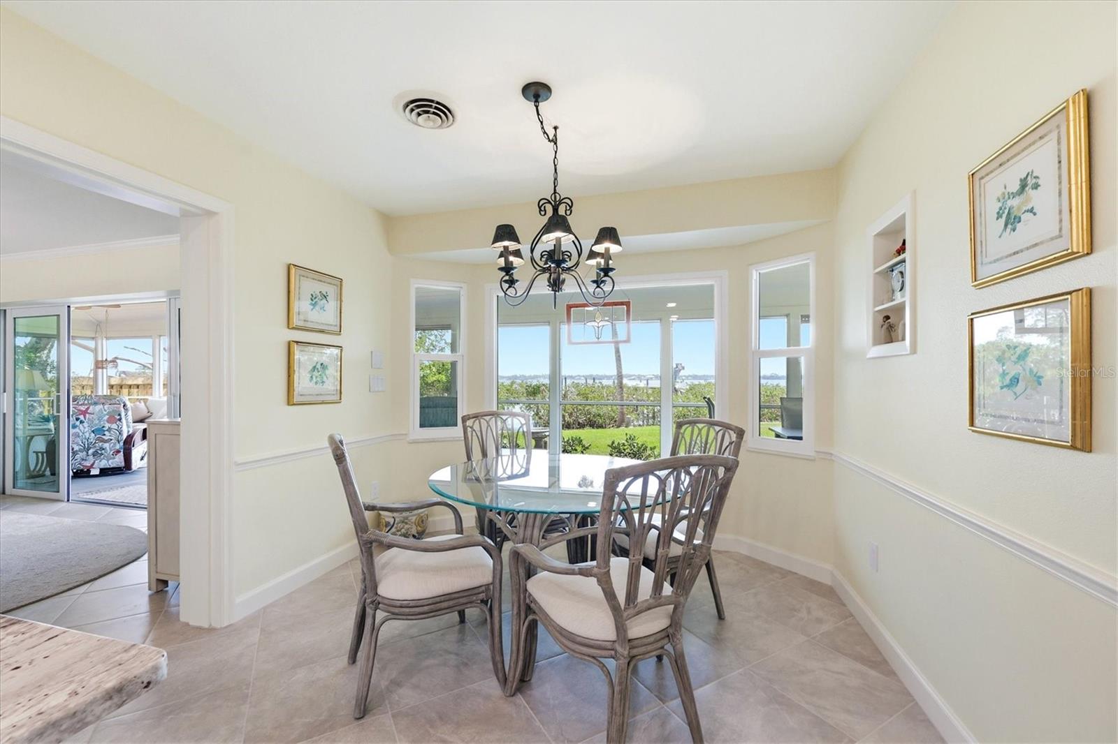 Breakfast Nook