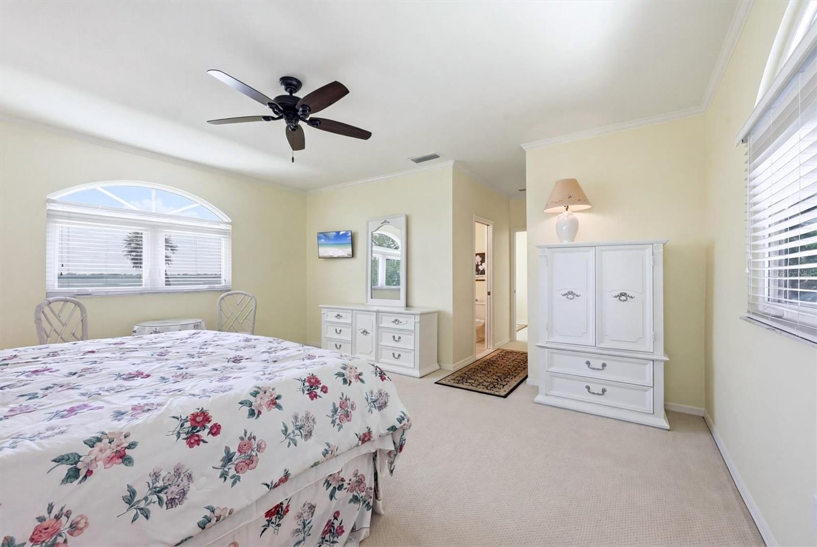 2nd floor Master Suite #2