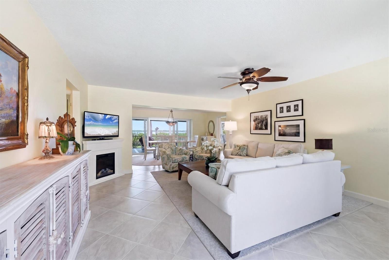 Living Area Facing the Bay
