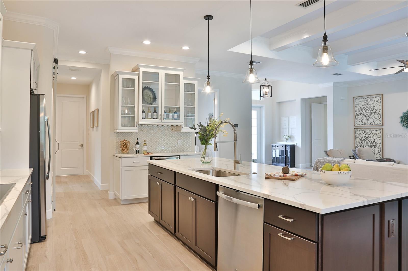 2424 Ashton Rd, Sarasota, FL 34231 — photo 11 of 53