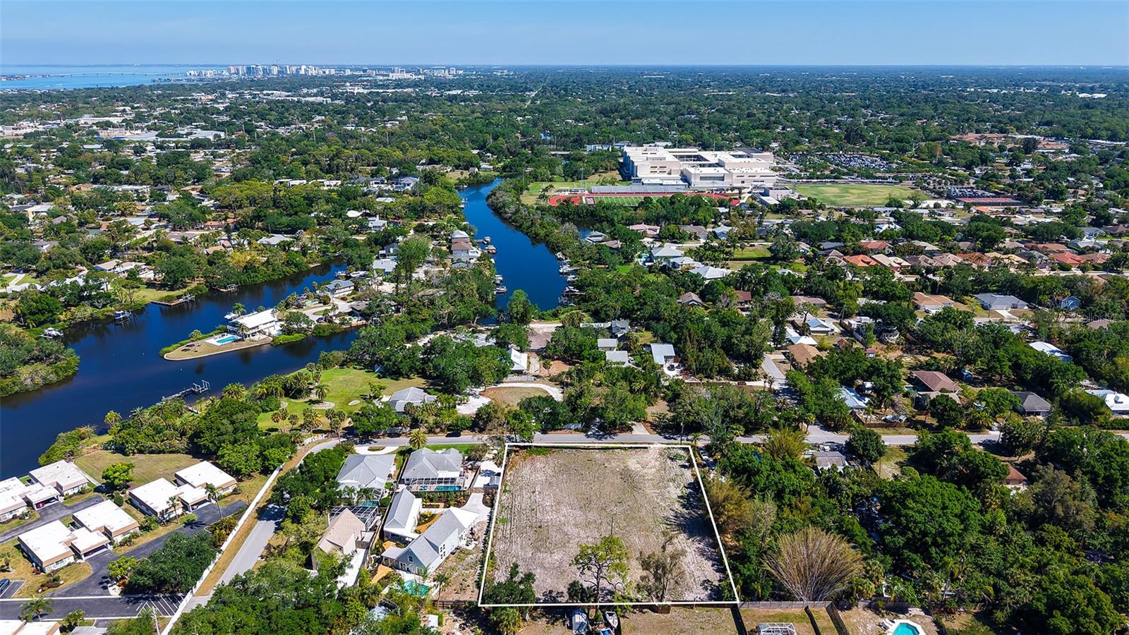 2424 Ashton Rd, Sarasota, FL 34231 — photo 12 of 53