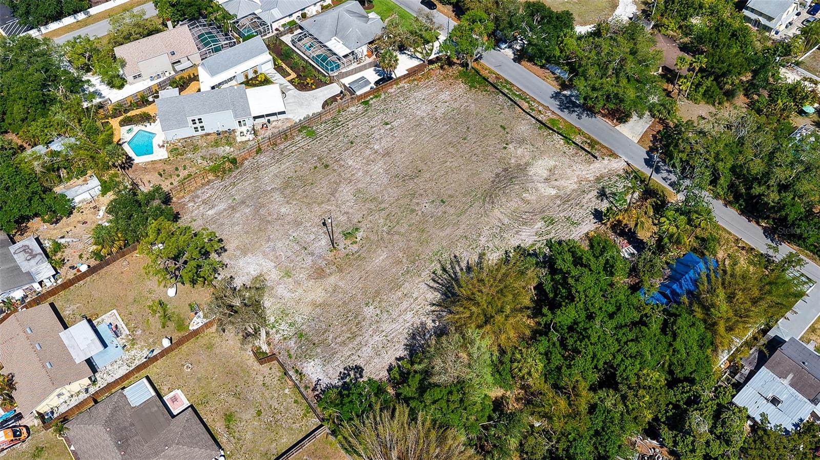 2424 Ashton Rd, Sarasota, FL 34231 — photo 16 of 53