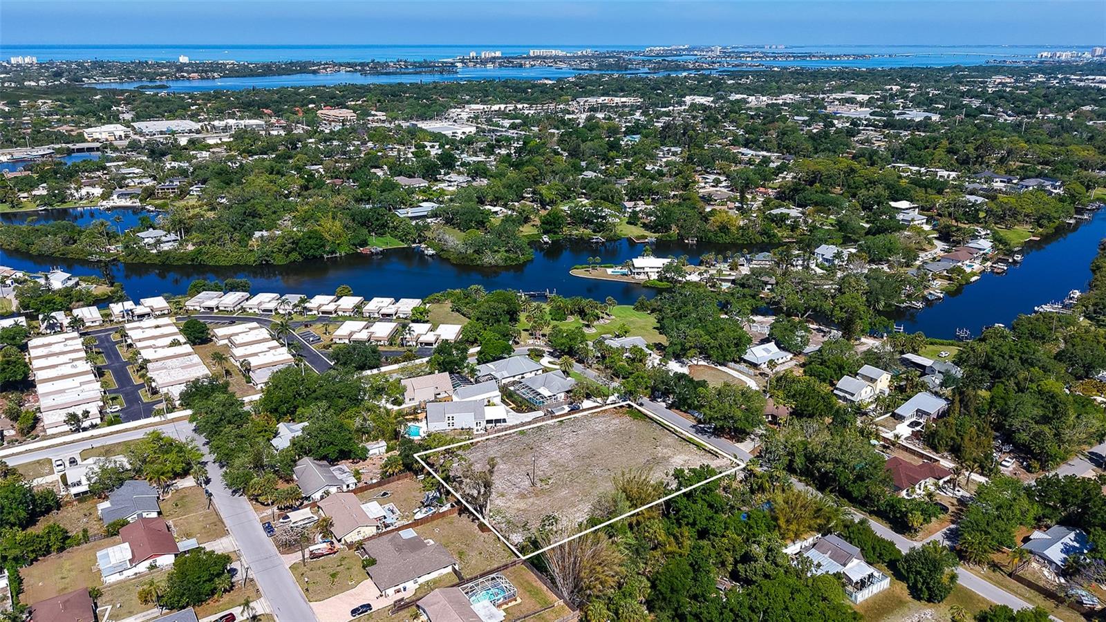 2424 Ashton Rd, Sarasota, FL 34231 — photo 24 of 53