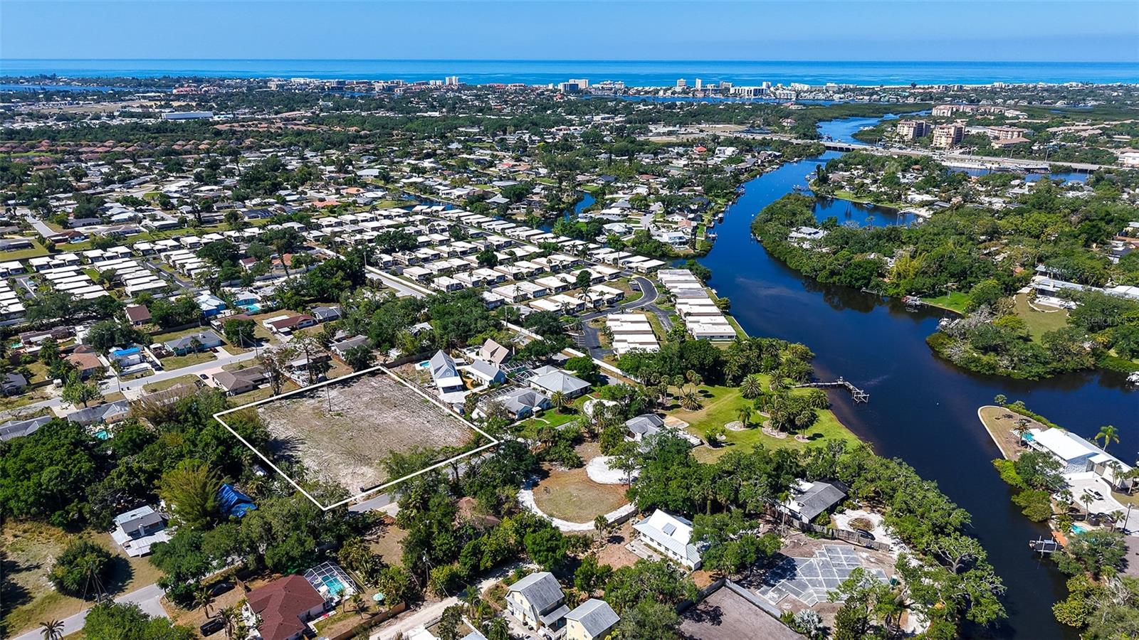 2424 Ashton Rd, Sarasota, FL 34231 — photo 35 of 53