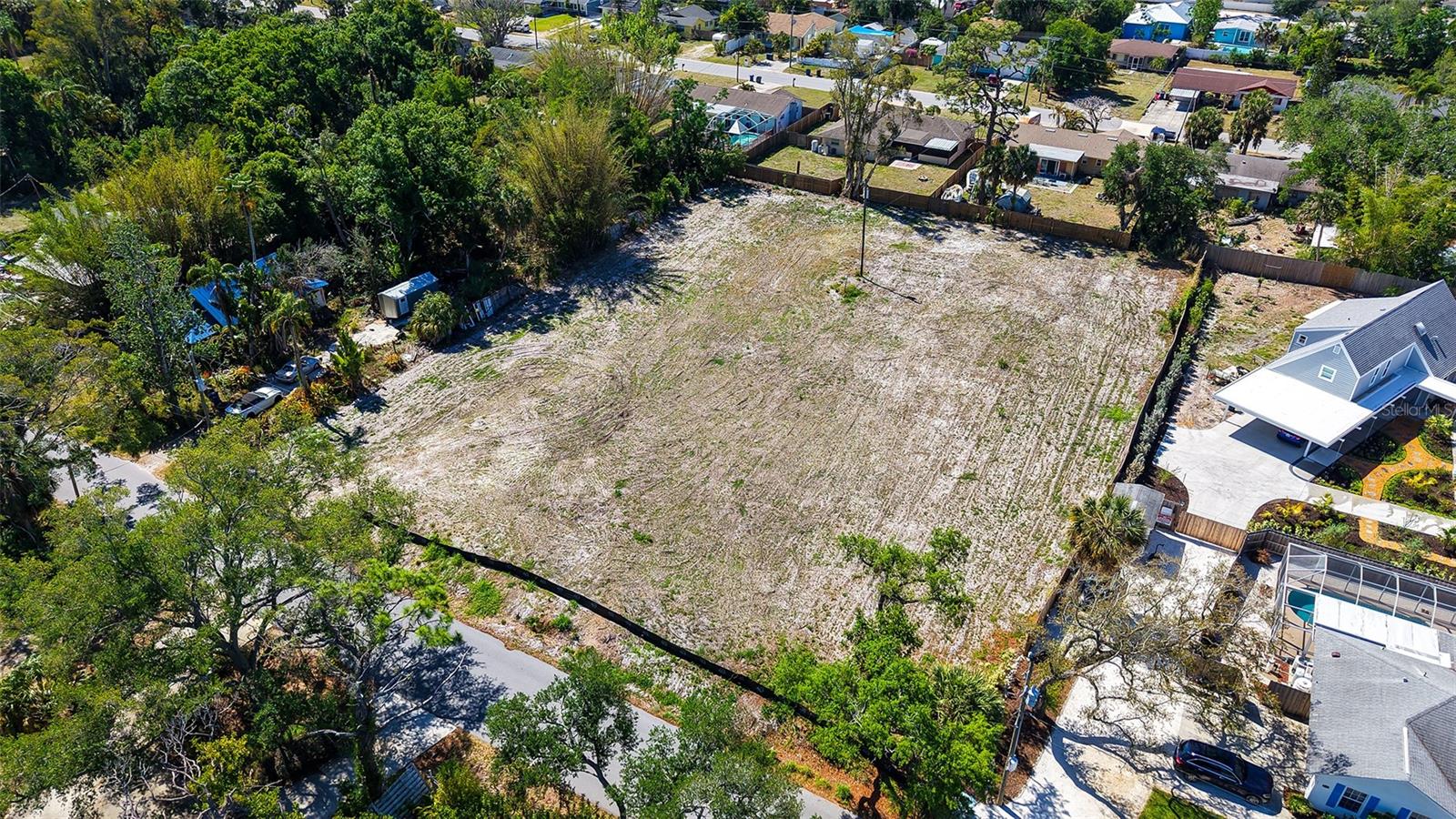 2424 Ashton Rd, Sarasota, FL 34231 — photo 38 of 53