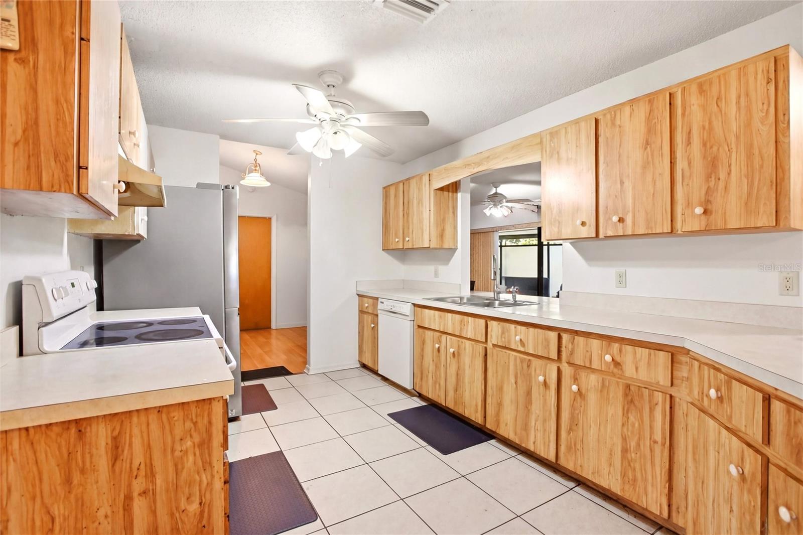 3456 Dwight St, Port Charlotte, FL 33981 — photo 12 of 69