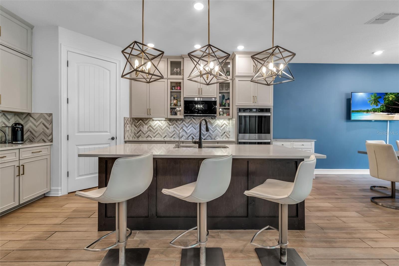 7336 Great Egret Blvd, Sarasota, FL 34241 — photo 8 of 58