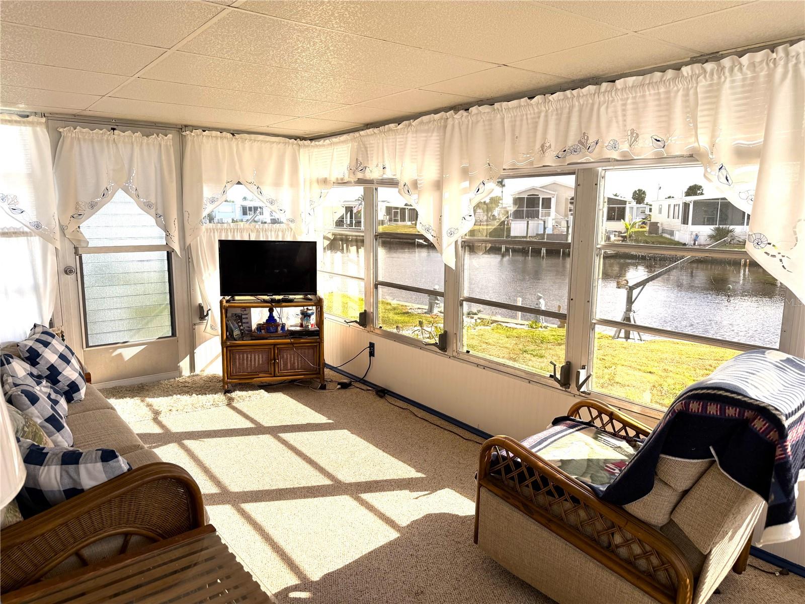 527 Blackburn Blvd, North Port, FL 34287 — photo 11 of 66
