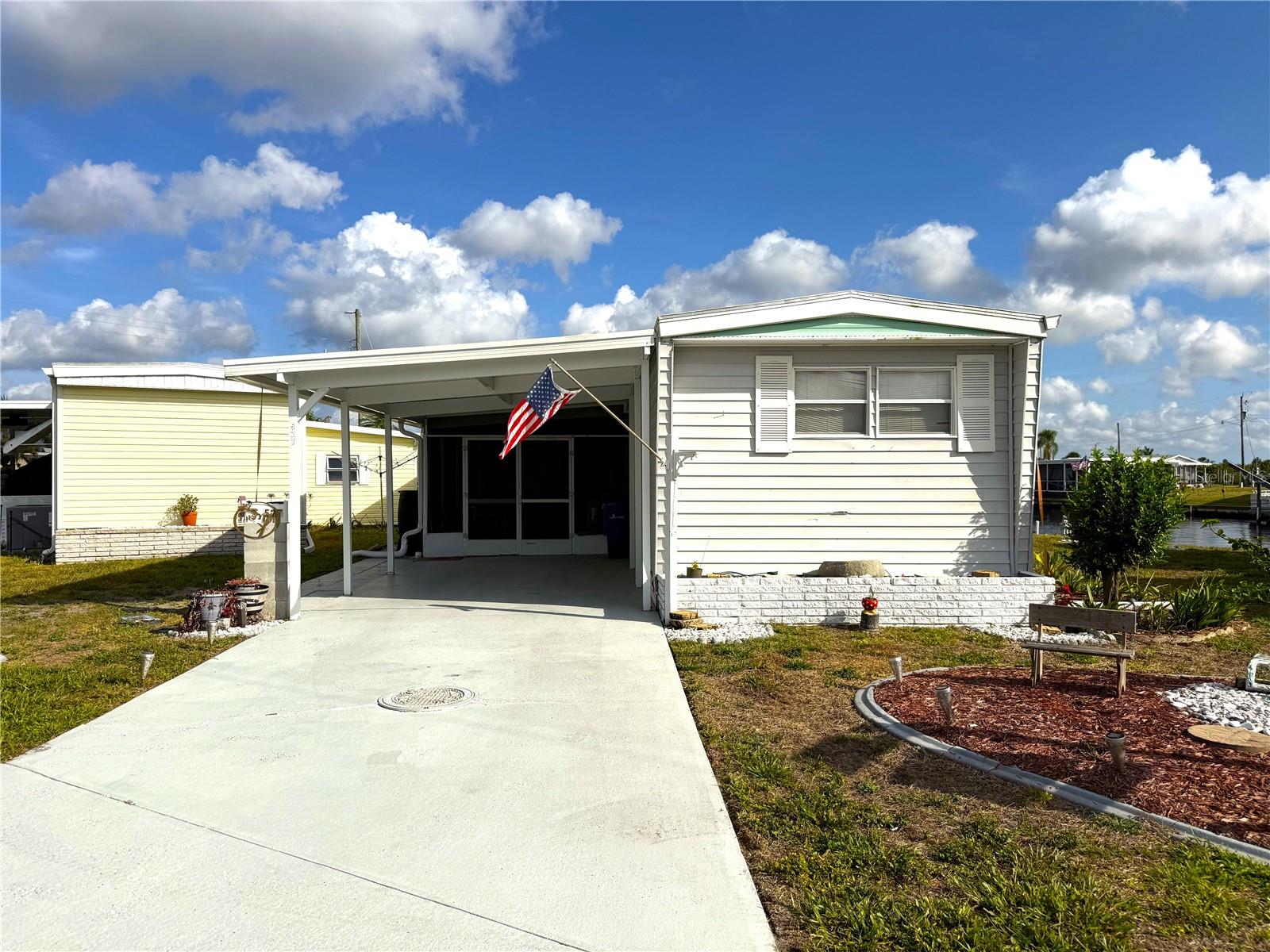 527 Blackburn Blvd, North Port, FL 34287 — photo 20 of 66