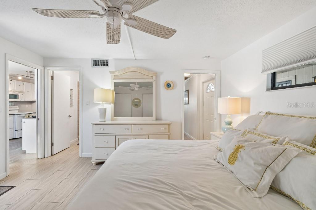 500 Park Blvd S #24, Venice, FL 34285 — photo 16 of 24