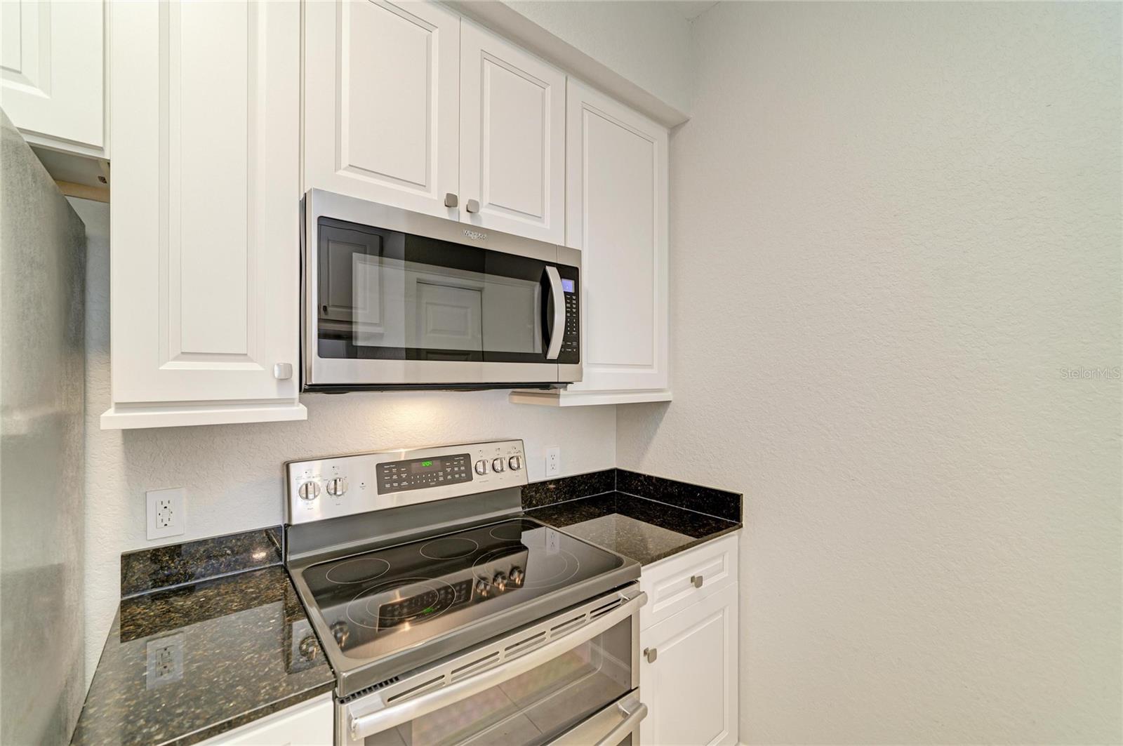 1064 N Tamiami Trl #1304, Sarasota, FL 34236 — photo 11 of 65