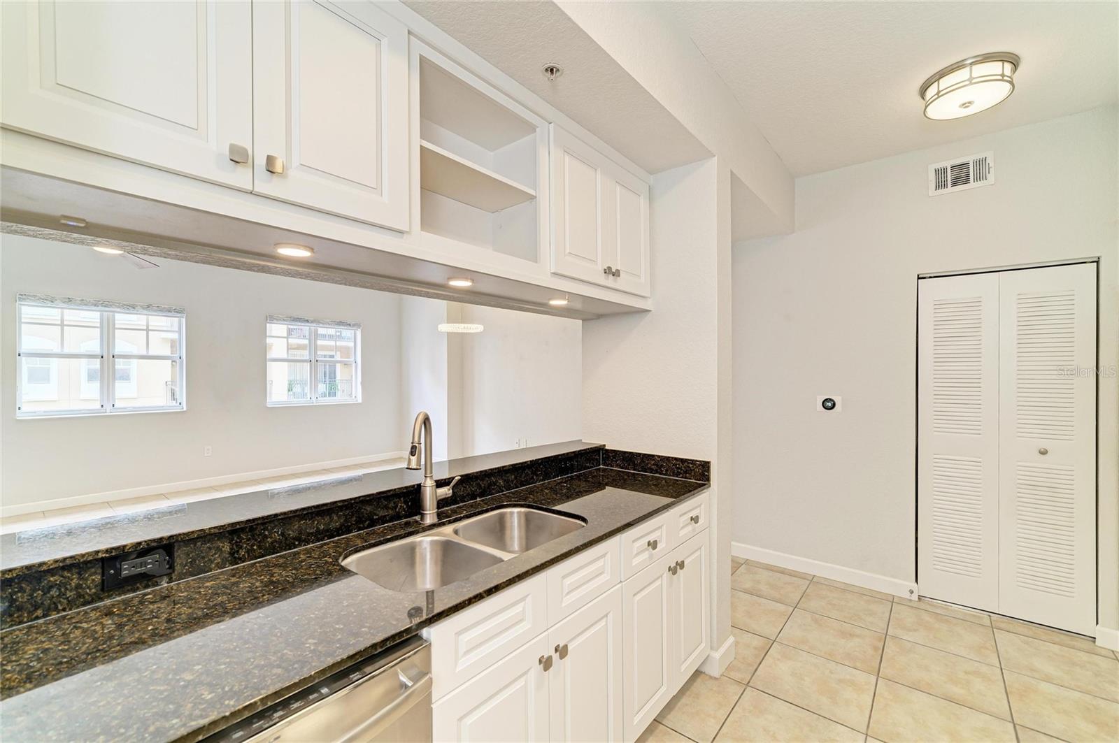 1064 N Tamiami Trl #1304, Sarasota, FL 34236 — photo 10 of 65