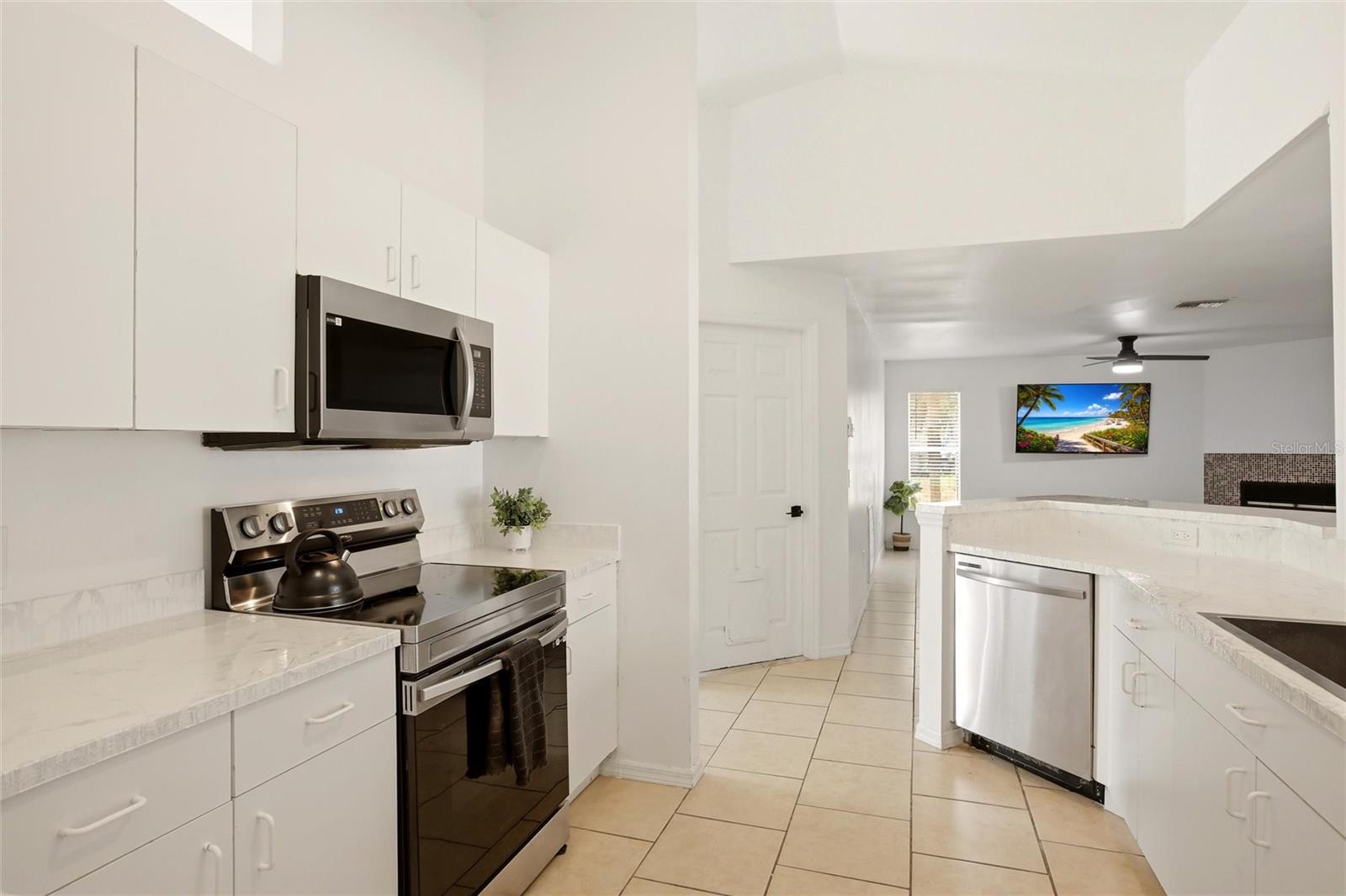 2510 Sheila Ln, North Port, FL 34286 — photo 15 of 53