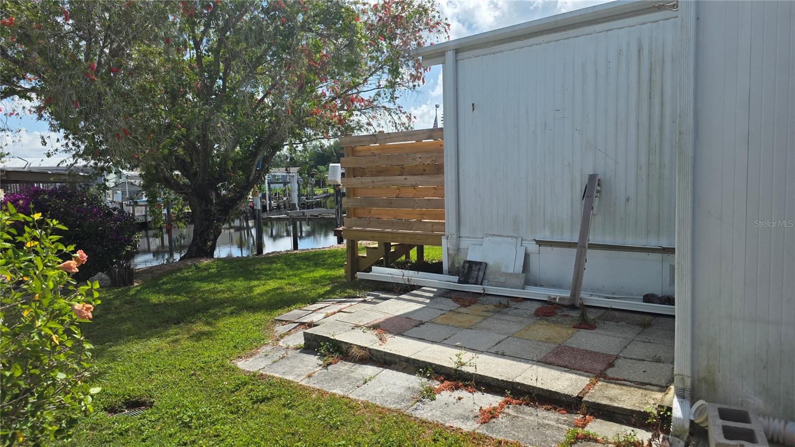 123 6th St, Punta Gorda, FL 33982 — photo 3 of 18