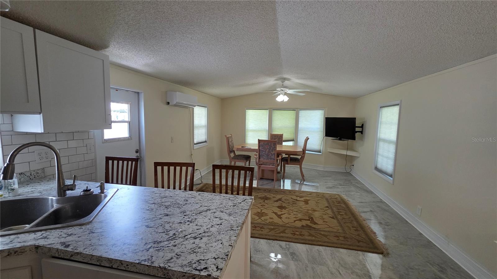 123 6th St, Punta Gorda, FL 33982 — photo 8 of 18