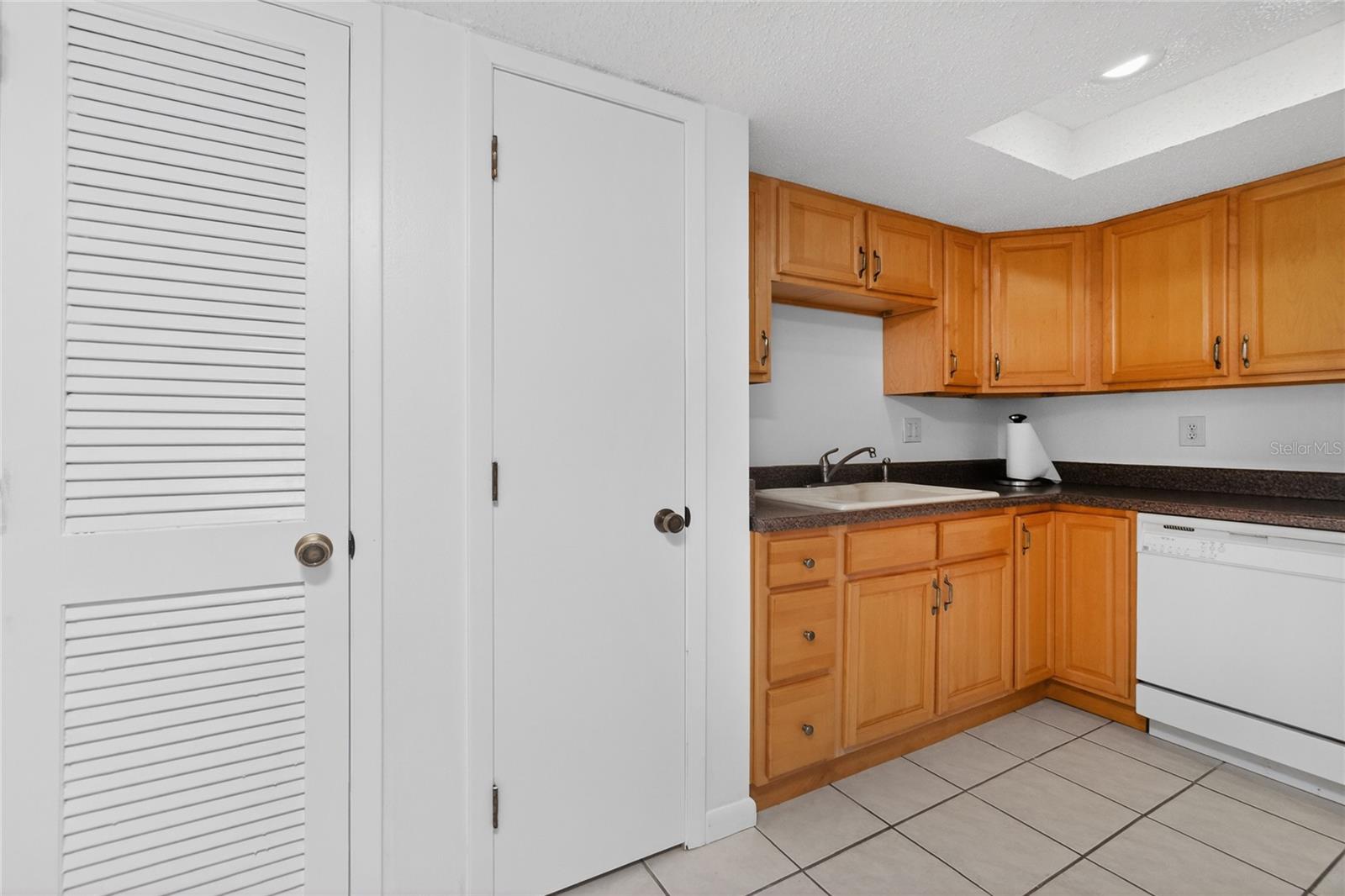 1217 Aqui Esta Dr #8, Punta Gorda, FL 33950 — photo 14 of 60