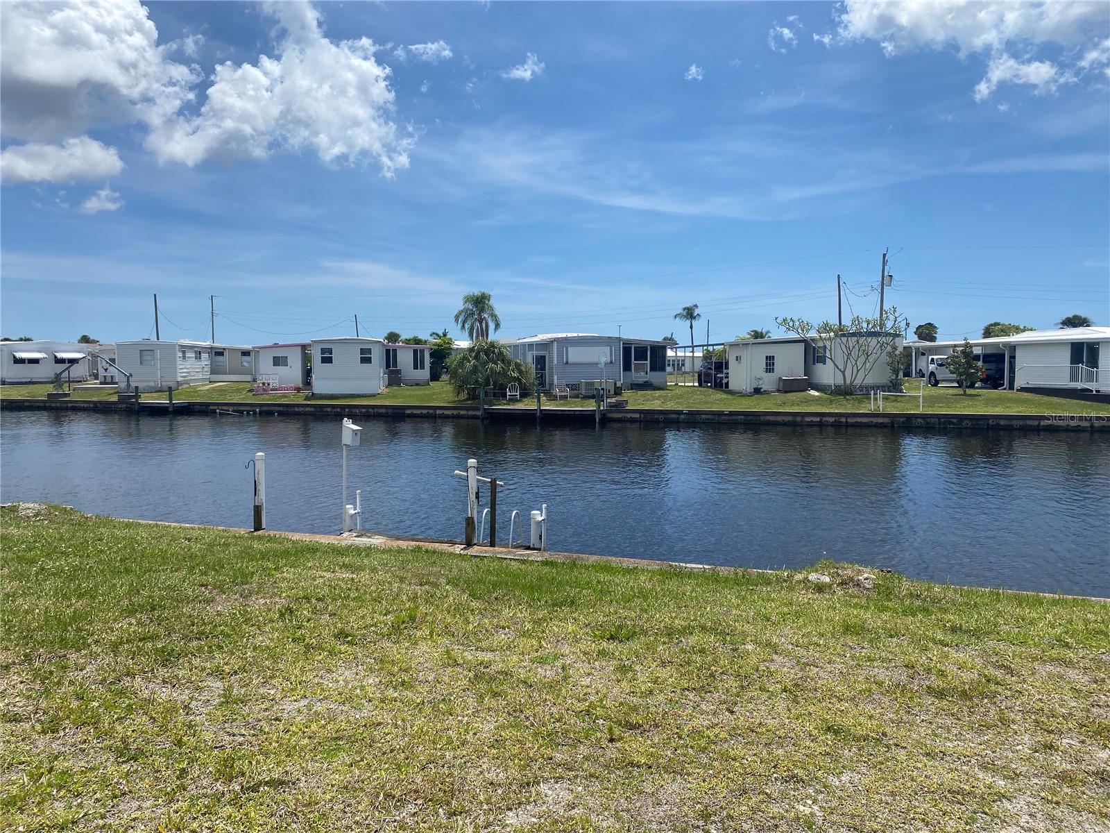 508 Windsor Pl, North Port, FL 34287 — photo 1 of 1