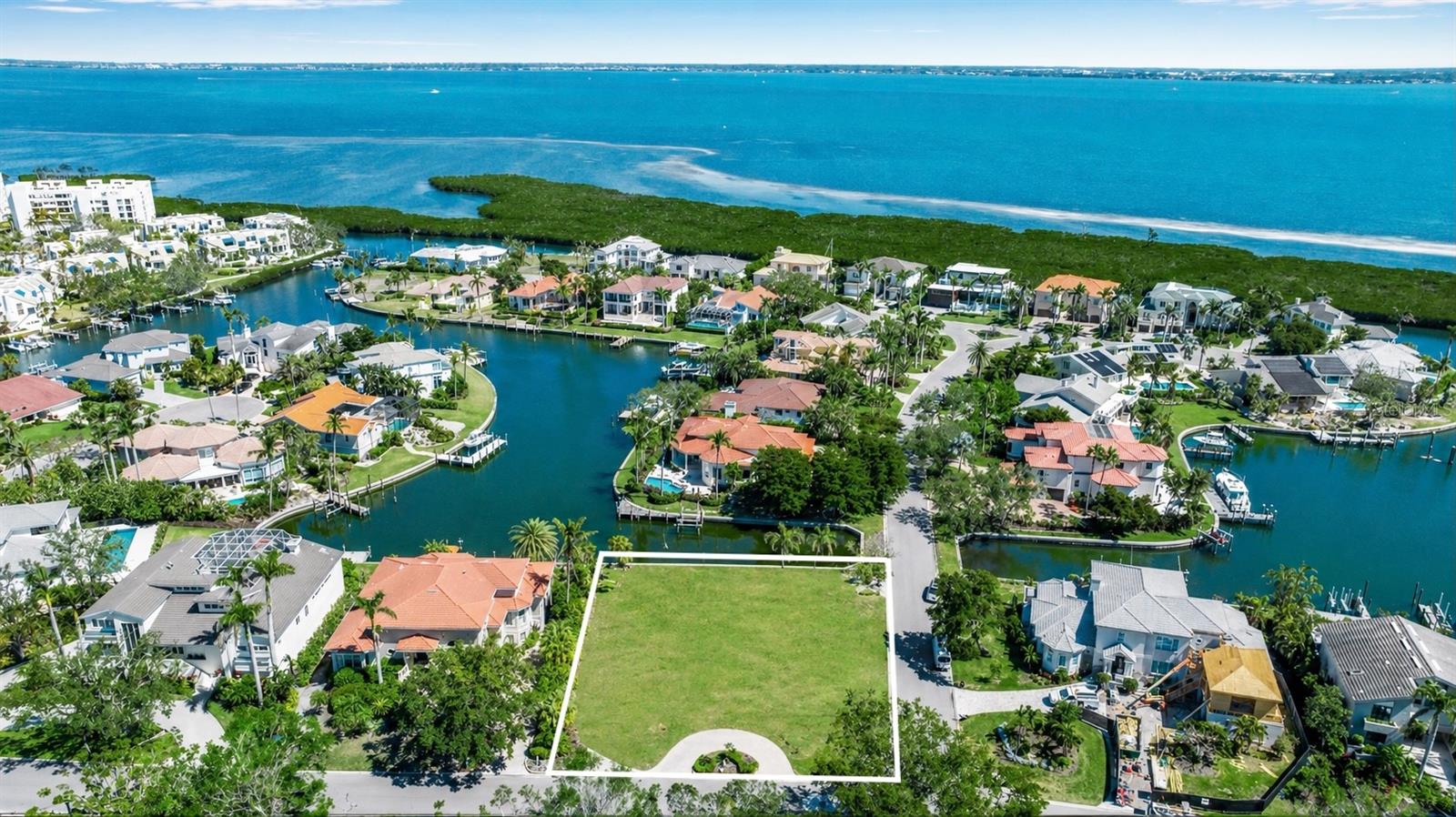 1600 Harbor Sound Dr, Longboat Key, FL 34228 — photo 4 of 4