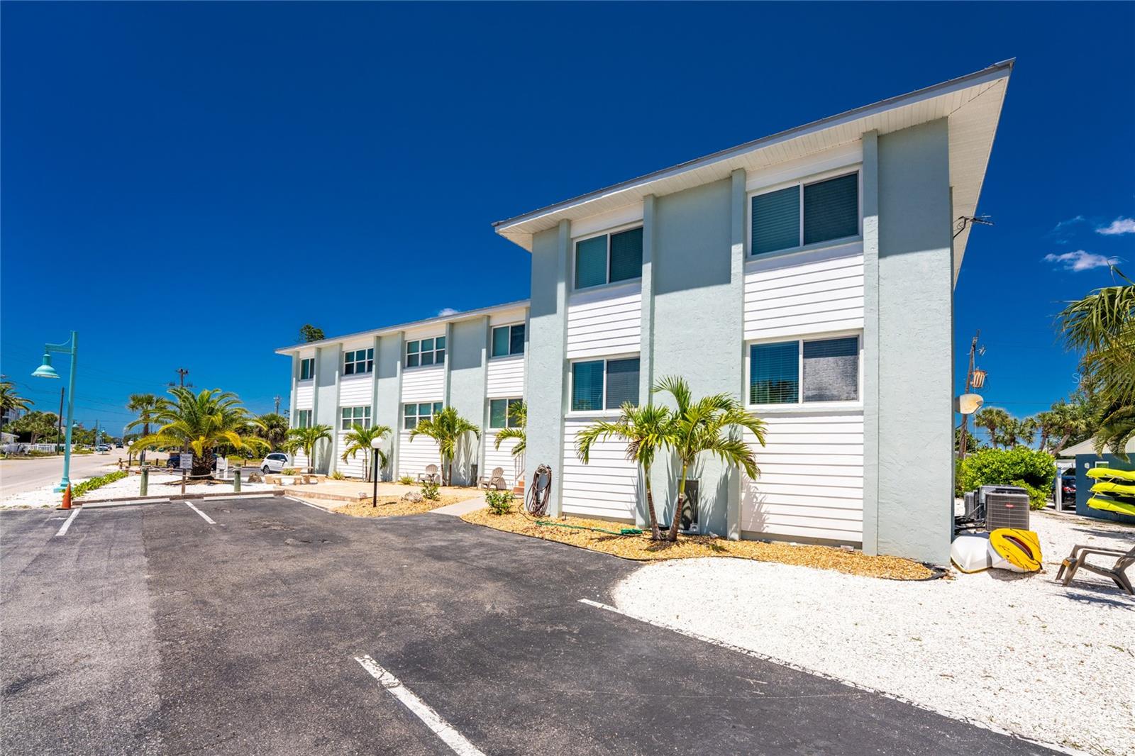 1285 Gulf Blvd #4, Englewood, FL 34223 — photo 5 of 29