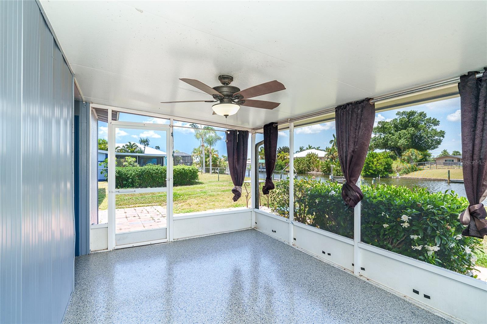 Screened lanai
