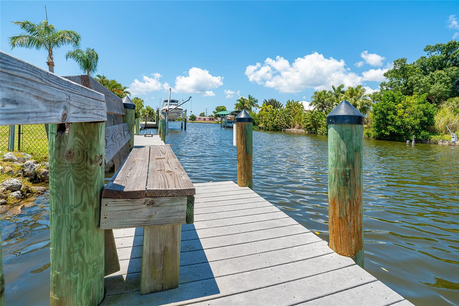 Dock