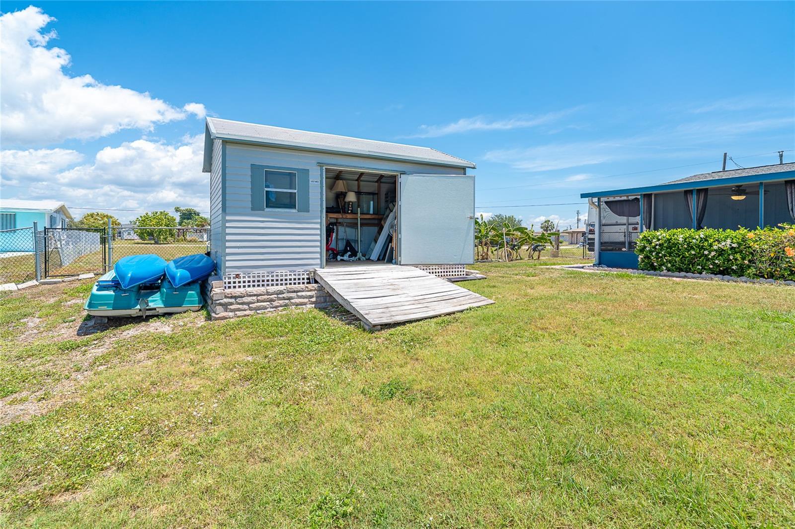 Shed