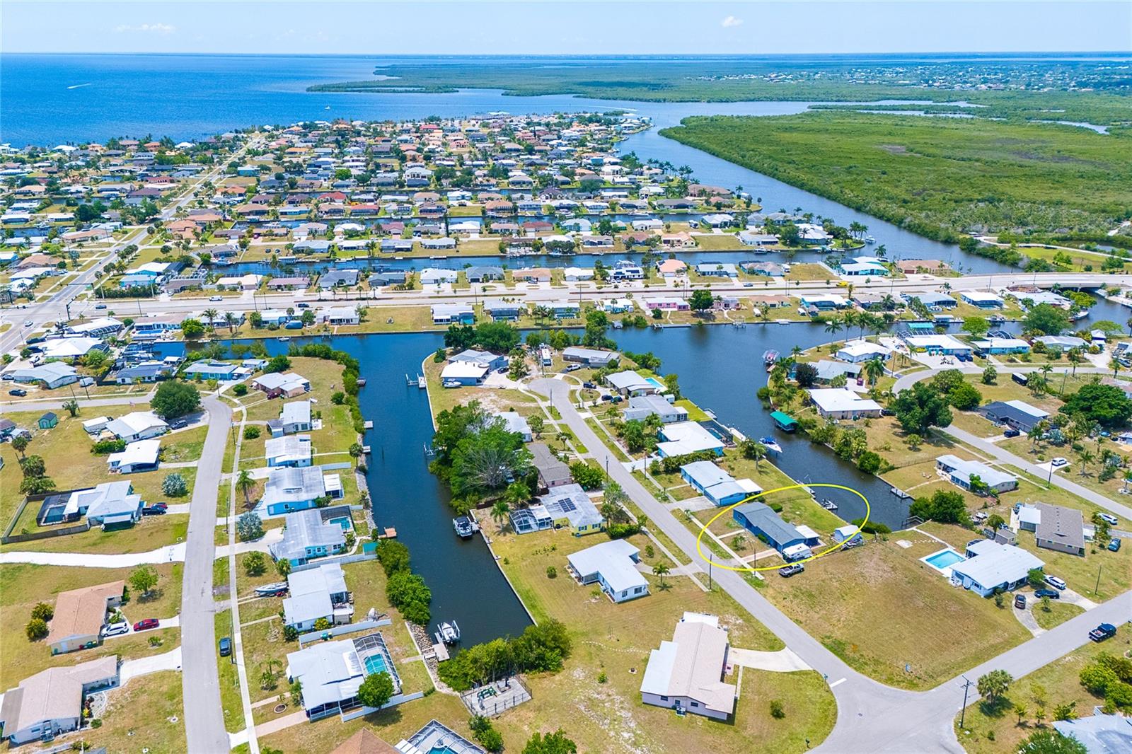 Just minutes to Charlotte Harbor