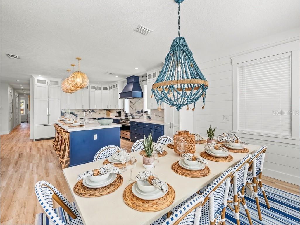 204 Coolidge Dr, Sarasota, FL 34236 — photo 12 of 90