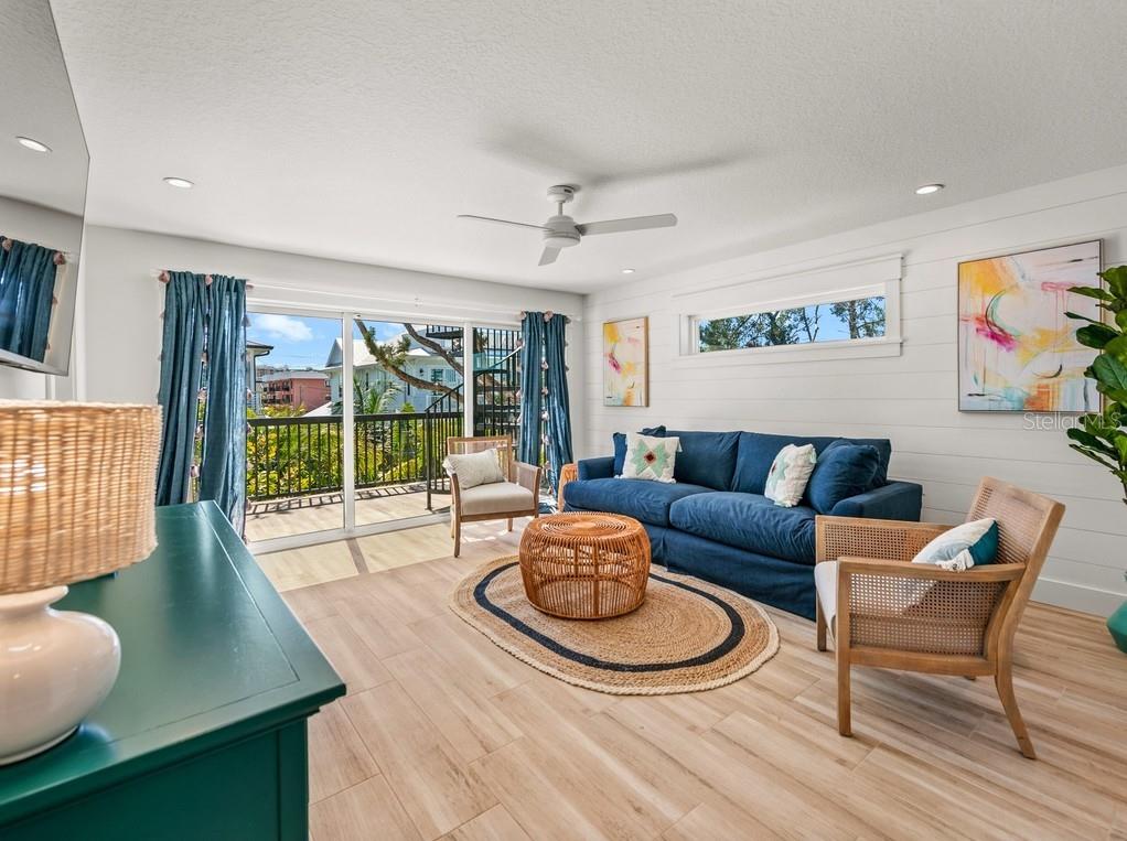 204 Coolidge Dr, Sarasota, FL 34236 — photo 15 of 90