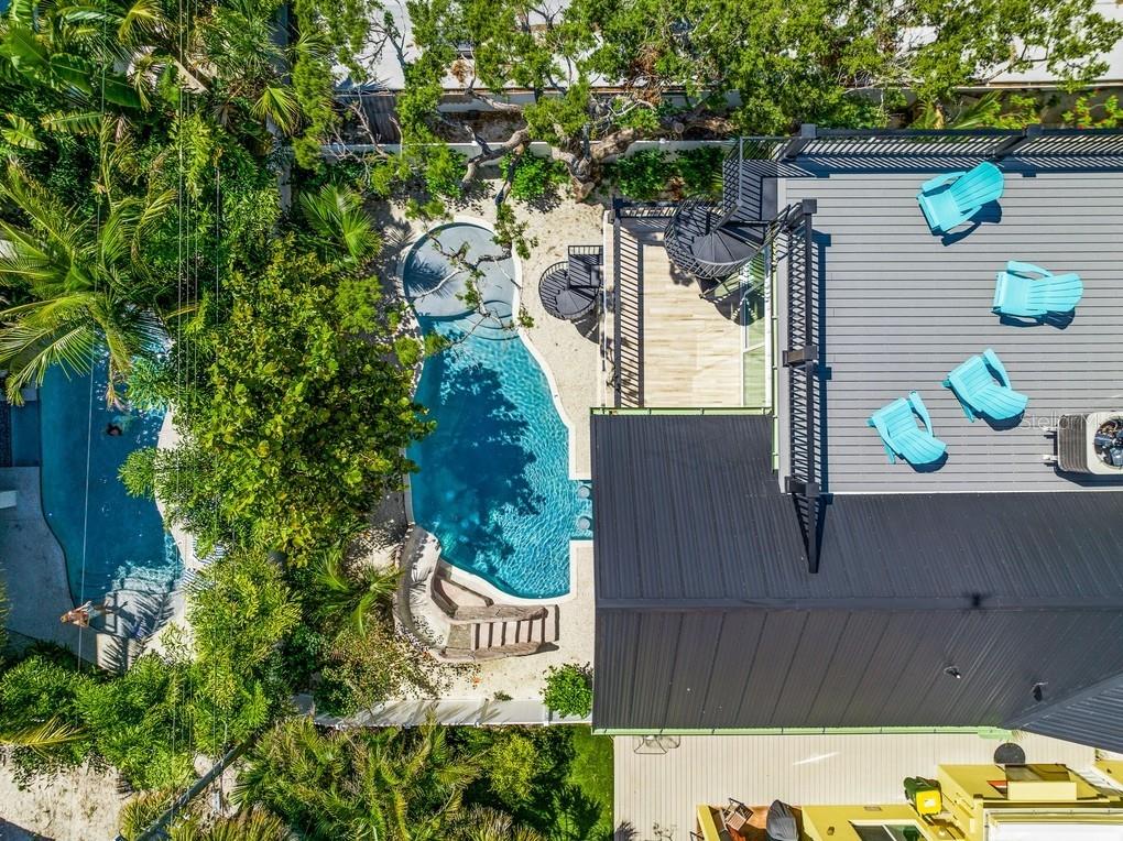 204 Coolidge Dr, Sarasota, FL 34236 — photo 3 of 90