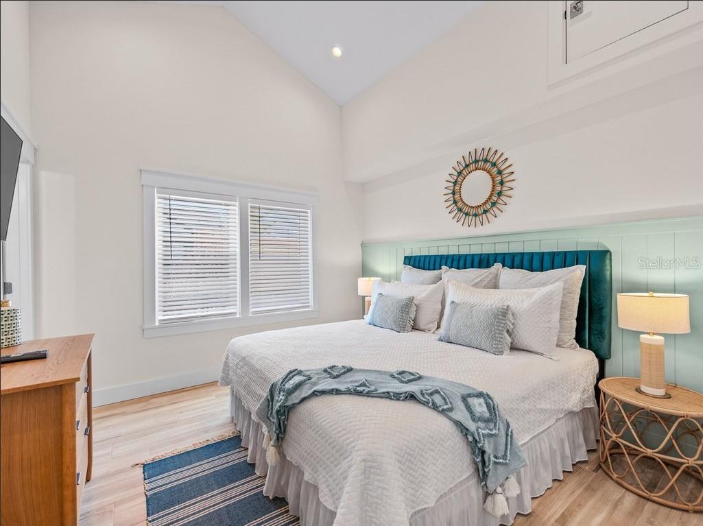 204 Coolidge Dr, Sarasota, FL 34236 — photo 30 of 90