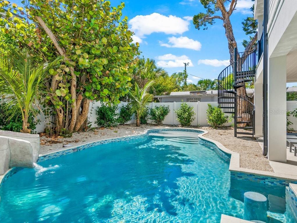 204 Coolidge Dr, Sarasota, FL 34236 — photo 64 of 90