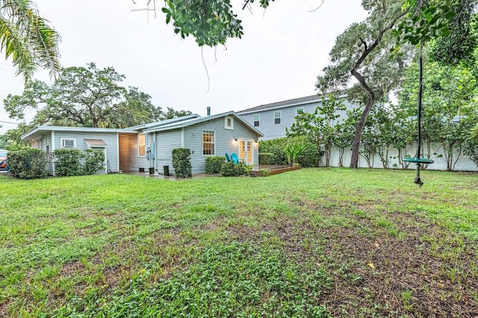 1837 Worrington St, Sarasota, FL 34231 — photo 16 of 25